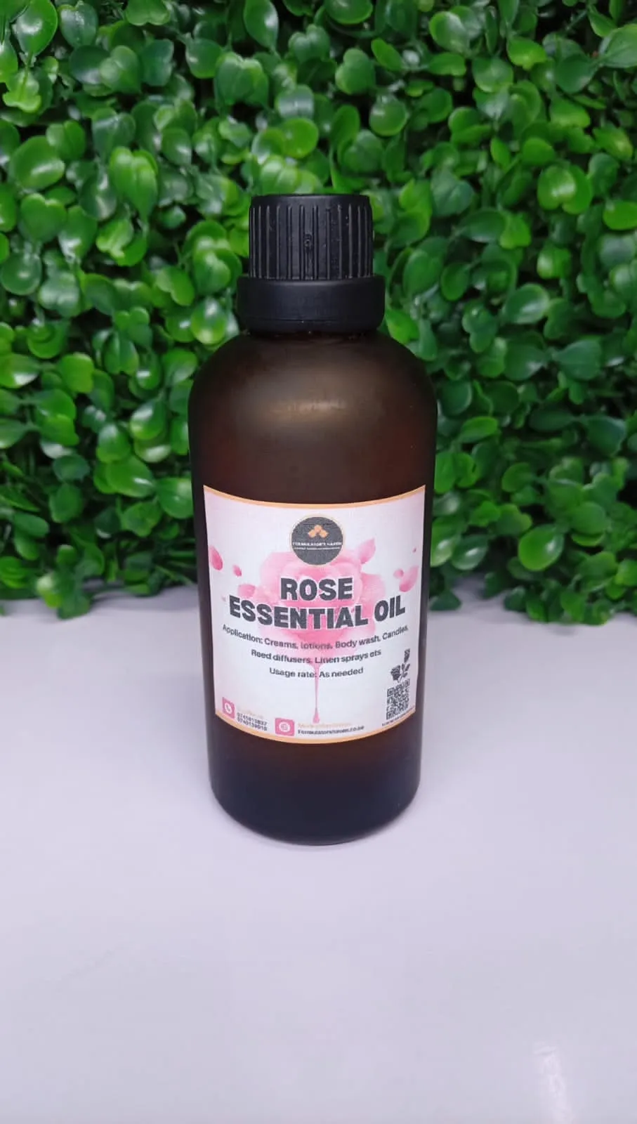 Rose Essential Oil – Ultra-Luxurious Botanical Active & Premium Perfumery Middle Note